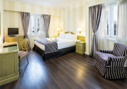 Claridge Hotel 4{star}