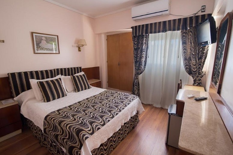 Gran Hotel Continental 3{star}